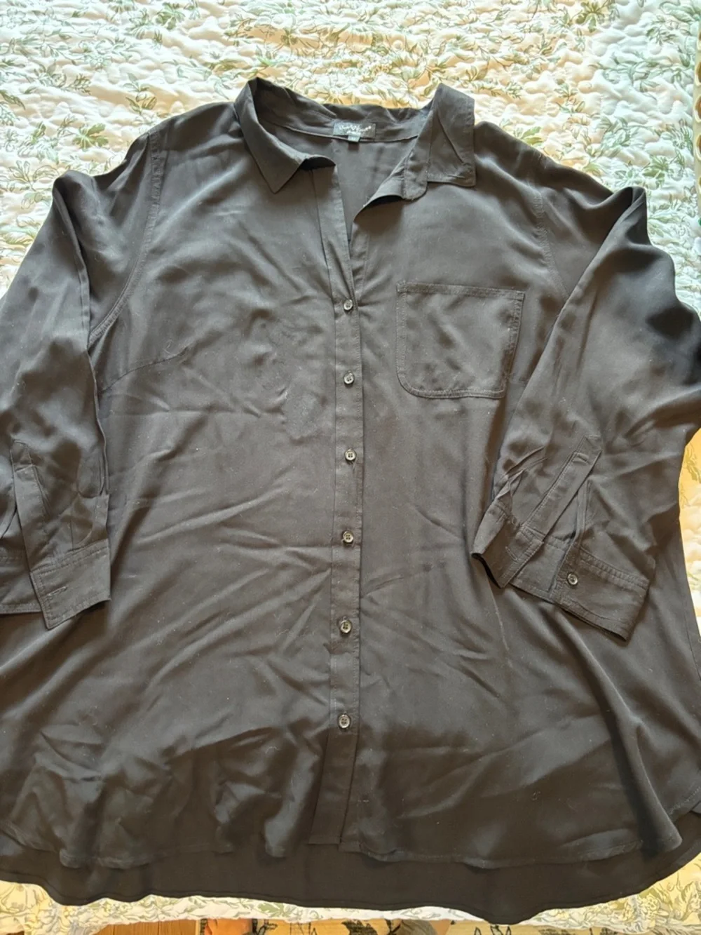 Three Tops. - Picture 7 of 7